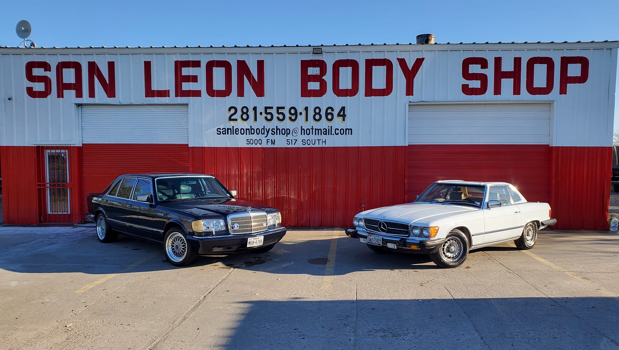 San Leon Body Shop en frente